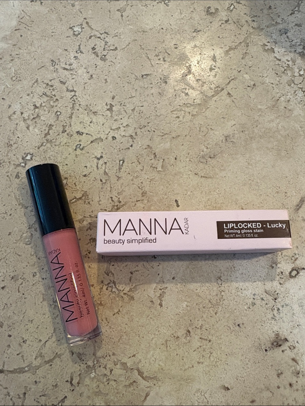 5 for $25 item 🌸 Manna Kadar LipLocked Priming Gloss Stain Lucky Pink NIB